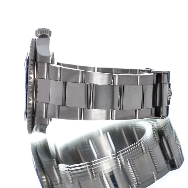 Rolex Submariner 126619 LB Image 2
